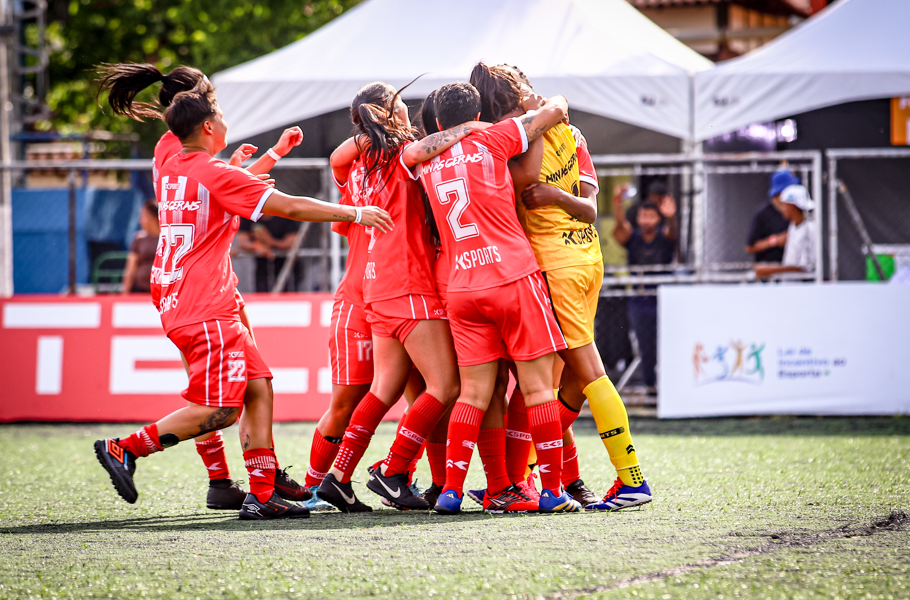 A jornada do gol para toda a vida: veja a campanha dos finalistas da Taça das Favelas Brasil 